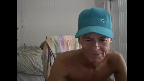 Snapshot of hewes1 chatting on September 18, 2025, 11:18 pm hewes1 online show from September 18, 2025, 11:18 pm