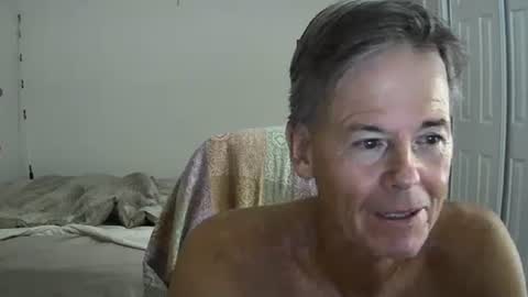 Snapshot of hewes1 chatting on September 26, 2025, 8:29 am hewes1 online show from September 26, 2025, 8:29 am