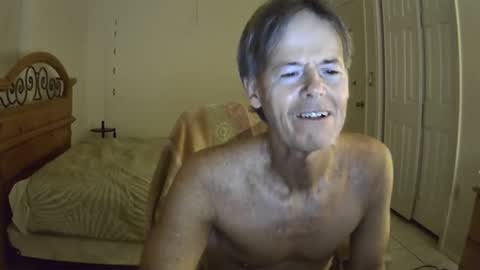 Snapshot of hewes1 chatting on January 7, 2026, 6:49 am hewes1 online show from January 7, 2026, 6:49 am