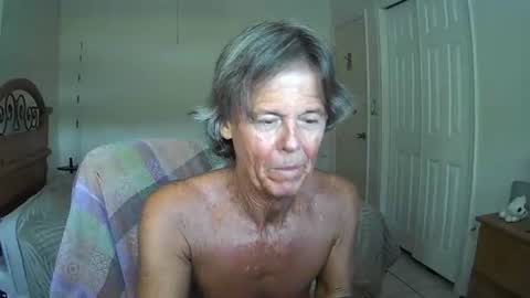 hewes1 online show from June 28, 2026, 10:16 pm