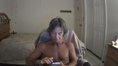hewes1 online show from July 3, 2026, 7:37 am