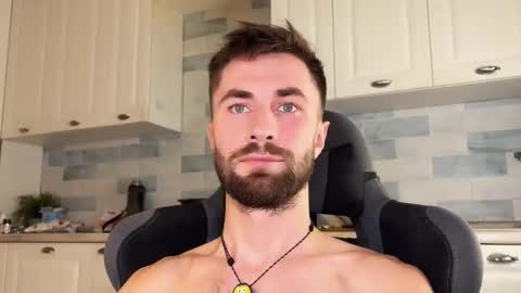 Snapshot of hey_arnold chatting on November 15, 2025, 9:11 pm Arnold online show from November 15, 2025, 9:11 pm