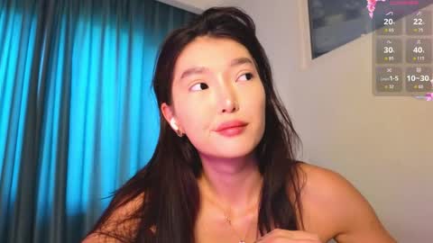 Snapshot of hey_herbal chatting on May 30, 2026, 6:43 am Audrey online show from May 30, 2026, 6:43 am