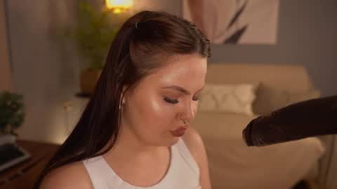 hey_lexi online show from August 5, 2026, 8:17 am