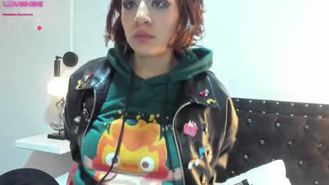 Noraly  online show from October 10, 2025, 1:10 pm