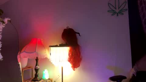 FlexieFae online show from January 27, 2025, 8:51 am