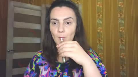 Snapshot of heyy_baddie chatting on June 9, 2026, 8:04 am Heyy baddie online show from June 9, 2026, 8:04 am