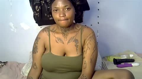 Snapshot of heyybanan chatting on February 4, 2025, 6:49 pm heyybanan online show from February 4, 2025, 6:49 pm