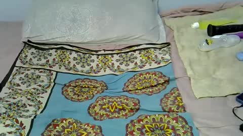 Snapshot of heyybanan chatting on March 7, 2025, 8:13 am heyybanan online show from March 7, 2025, 8:13 am