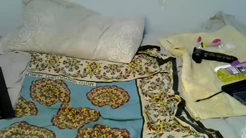 Snapshot of heyybanan chatting on March 10, 2025, 6:56 pm heyybanan online show from March 10, 2025, 6:56 pm