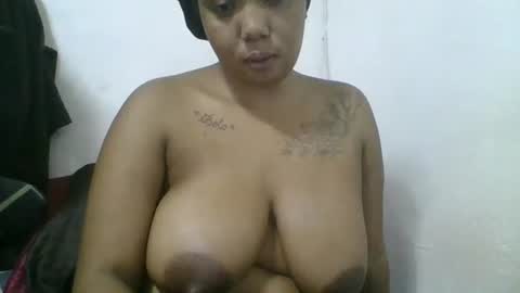 Snapshot of hheritinaa chatting on October 21, 2025, 3:07 am hheritinaa online show from October 21, 2025, 3:07 am