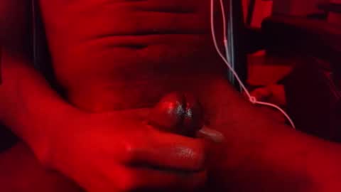 Snapshot of hickstj57 chatting on April 6, 2026, 8:15 am ishow2cumforU online show from April 6, 2026, 8:15 am