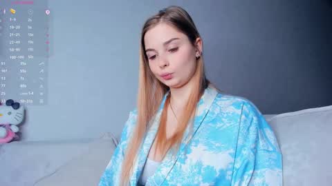 Snapshot of hidden_charm chatting on February 25, 2026, 4:16 pm Elizabeth online show from February 25, 2026, 4:16 pm