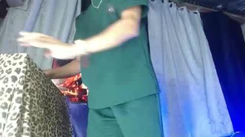 Snapshot of hidden_hairypigass chatting on November 9, 2025, 10:52 pm HIDDEN YUDEVIL online show from November 9, 2025, 10:52 pm