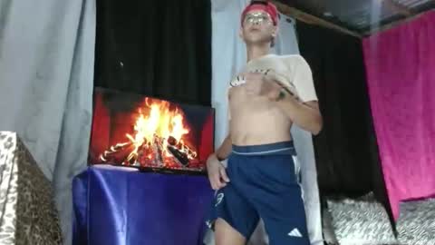 Snapshot of hidden_hairypigass chatting on November 11, 2025, 11:38 pm HIDDEN YUDEVIL online show from November 11, 2025, 11:38 pm