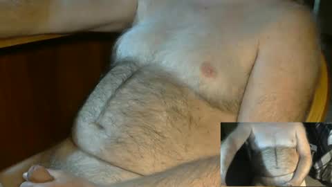 Snapshot of higgins11 chatting on December 8, 2024, 3:45 pm higgins11 online show from December 8, 2024, 3:45 pm