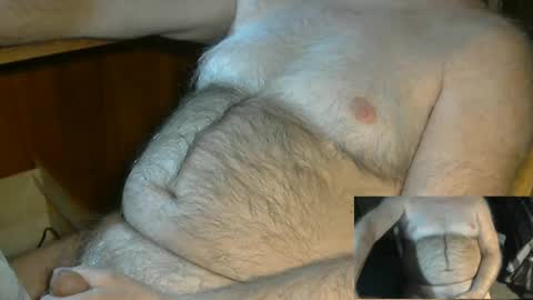 Snapshot of higgins11 chatting on December 14, 2024, 2:45 am higgins11 online show from December 14, 2024, 2:45 am