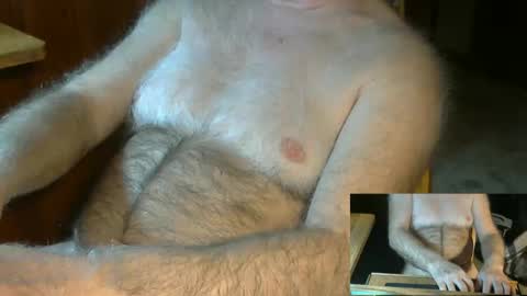 Snapshot of higgins11 chatting on December 26, 2024, 1:07 am higgins11 online show from December 26, 2024, 1:07 am