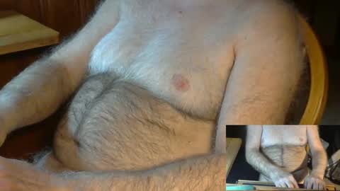 Snapshot of higgins11 chatting on December 29, 2024, 8:37 pm higgins11 online show from December 29, 2024, 8:37 pm