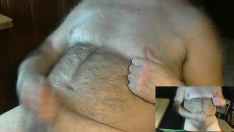 Snapshot of higgins11 chatting on January 3, 2025, 12:33 am higgins11 online show from January 3, 2025, 12:33 am