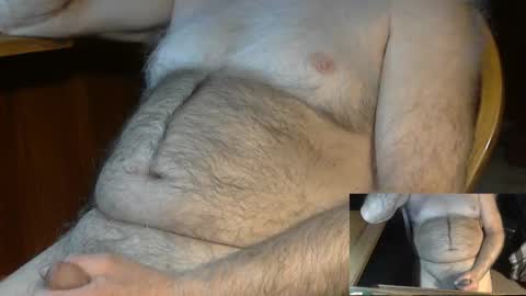 Snapshot of higgins11 chatting on February 9, 2025, 6:22 am higgins11 online show from February 9, 2025, 6:22 am