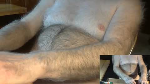 Snapshot of higgins11 chatting on February 10, 2025, 12:19 am higgins11 online show from February 10, 2025, 12:19 am