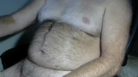 Snapshot of higgins11 chatting on October 26, 2025, 1:00 am higgins11 online show from October 26, 2025, 1:00 am