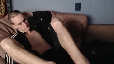 Snapshot of higherdegree chatting on April 16, 2026, 9:39 pm higherdegree online show from April 16, 2026, 9:39 pm