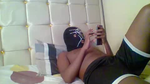 Snapshot of highmoan chatting on November 30, 2025, 8:13 pm Highmoans online show from November 30, 2025, 8:13 pm