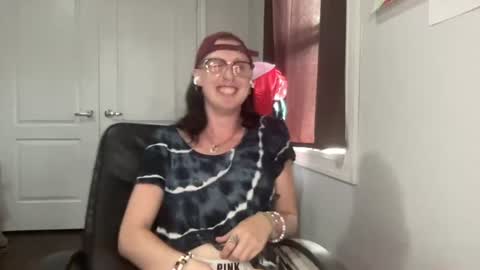 Snapshot of highqueenjuno chatting on July 29, 2026, 9:35 pm Juno online show from July 29, 2026, 9:35 pm