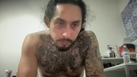 Snapshot of hihello400 chatting on November 19, 2025, 7:30 am hihello400 online show from November 19, 2025, 7:30 am