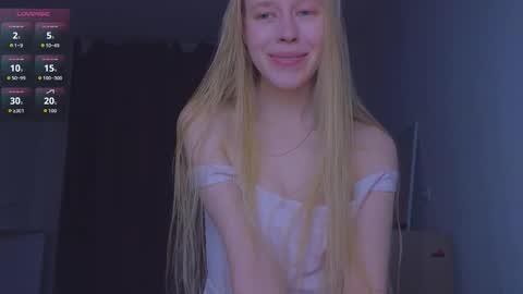 Chloe online show from October 17, 2025, 12:14 am