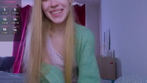 Snapshot of hihi_im_chloe chatting on April 9, 2026, 5:51 am Chloe online show from April 9, 2026, 5:51 am