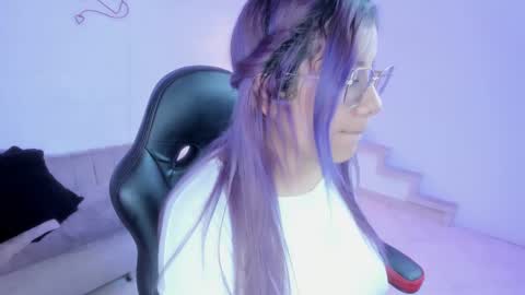 hikaru_dl online show from March 6, 2025, 10:36 pm