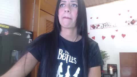 Snapshot of hilari18 chatting on February 13, 2025, 11:26 pm hilaril18 online show from February 13, 2025, 11:26 pm