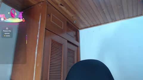 Snapshot of hilari18 chatting on November 20, 2025, 12:33 am hilaril18 online show from November 20, 2025, 12:33 am