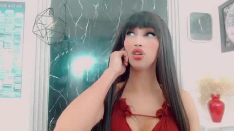 Snapshot of hilary_avilan chatting on July 11, 2026, 7:05 pm Hilary Avilan online show from July 11, 2026, 7:05 pm