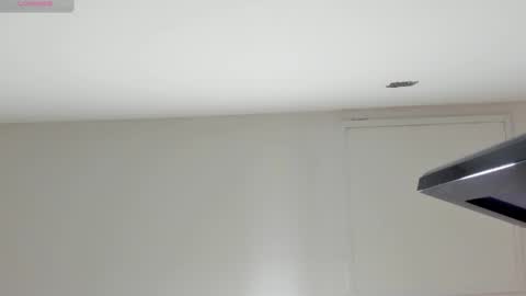 hilary_tailor online show from January 8, 2026, 11:23 am