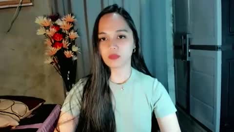 hilarymolly online show from February 11, 2026, 11:37 am