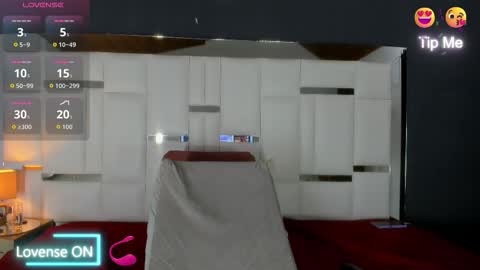 Snapshot of hilarysolis chatting on March 26, 2026, 6:35 pm Hilary Solis online show from March 26, 2026, 6:35 pm