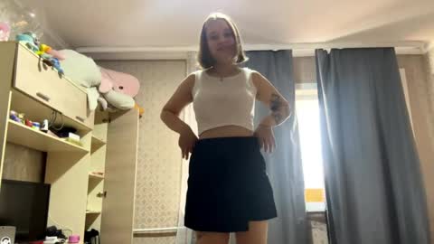 Snapshot of hildeconery chatting on May 2, 2026, 9:58 am Julia online show from May 2, 2026, 9:58 am