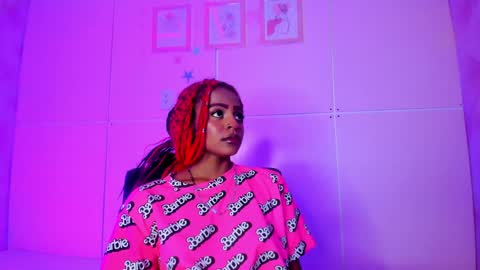 Snapshot of hillary_banks__ chatting on January 15, 2025, 7:59 am Hillary online show from January 15, 2025, 7:59 am