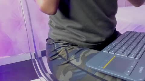 Snapshot of hillary_banks__ chatting on February 13, 2025, 5:05 am Hillary online show from February 13, 2025, 5:05 am