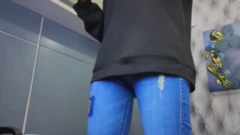 Snapshot of hillary_banks__ chatting on September 11, 2025, 4:34 am Hillary online show from September 11, 2025, 4:34 am