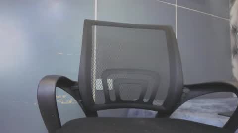 Snapshot of hillary_banks__ chatting on November 8, 2025, 4:56 am Hillary online show from November 8, 2025, 4:56 am