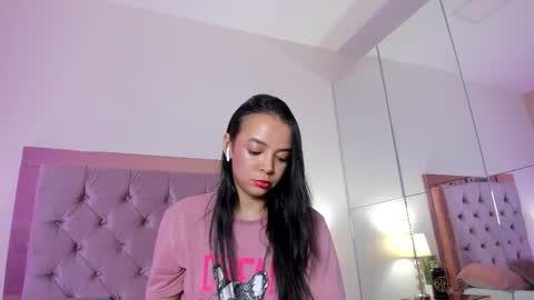 Hillary online show from November 27, 2025, 3:08 am