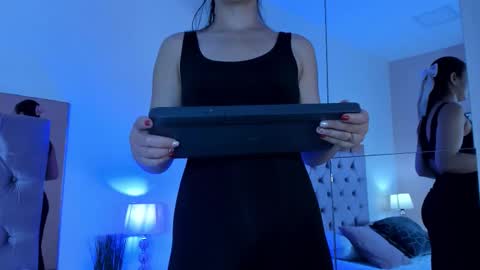 Hillary online show from November 28, 2025, 3:20 am