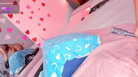  Hilary  online show from November 2, 2025, 7:38 pm