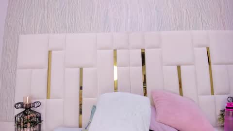 Hillary online show from November 8, 2025, 9:31 am