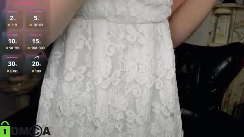 Snapshot of hilleva chatting on November 30, 2025, 8:29 am hilleva online show from November 30, 2025, 8:29 am